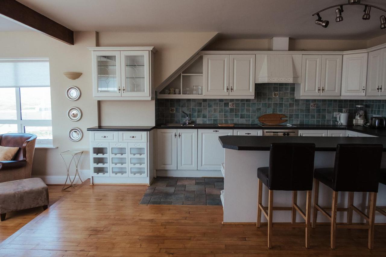 Lehinch Lodge Lahinch Ngoại thất bức ảnh